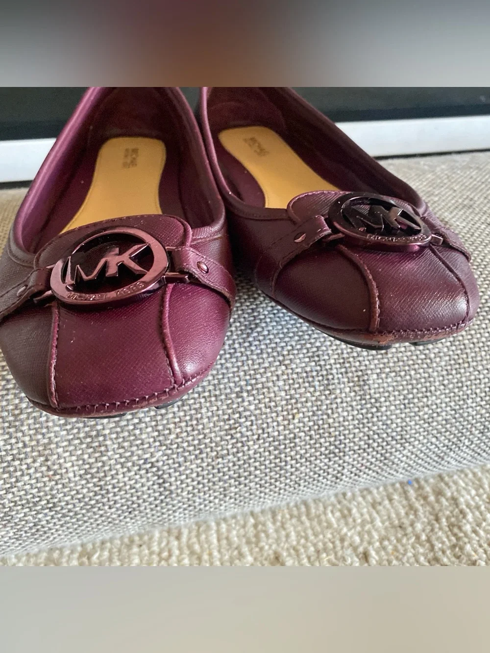 Michael Kors Fulton Ballet Flats – Burgundy Saffiano Leather Sz 10 M